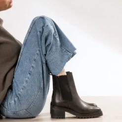 Chelsea boots marron cuir semelle crantée