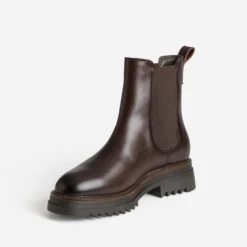 Chelsea boots marron cuir semelle crantée
