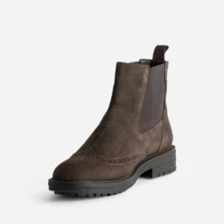 Chelsea boots marron cuir velours bout fleuri