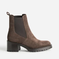 Chelsea boots marron cuir velours cranté