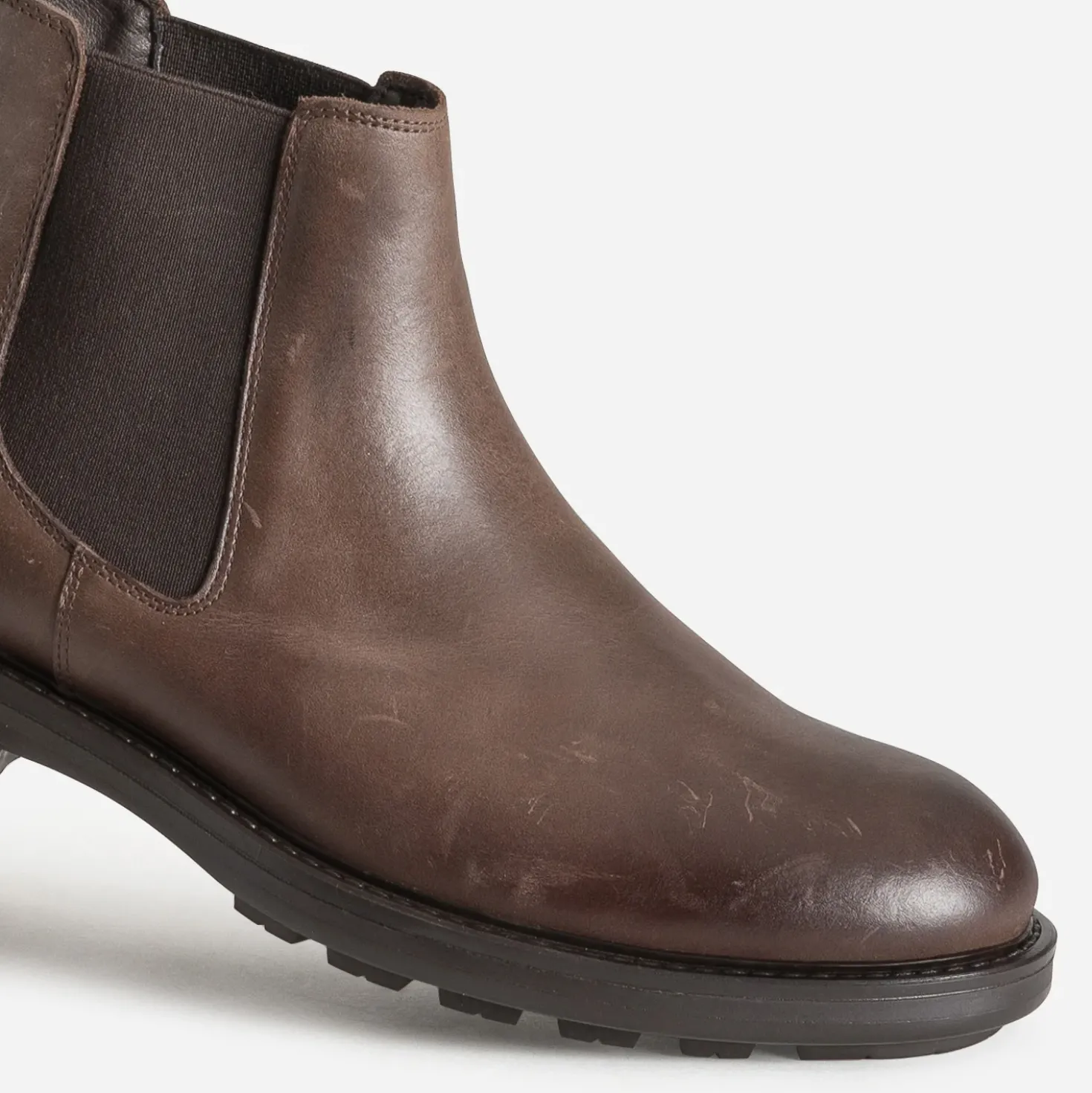 Chelsea boots marron en cuir brossé