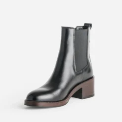 Chelsea boots noir cuir semelle marron