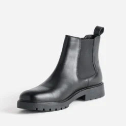 Chelsea boots noir cuir semelle crantée