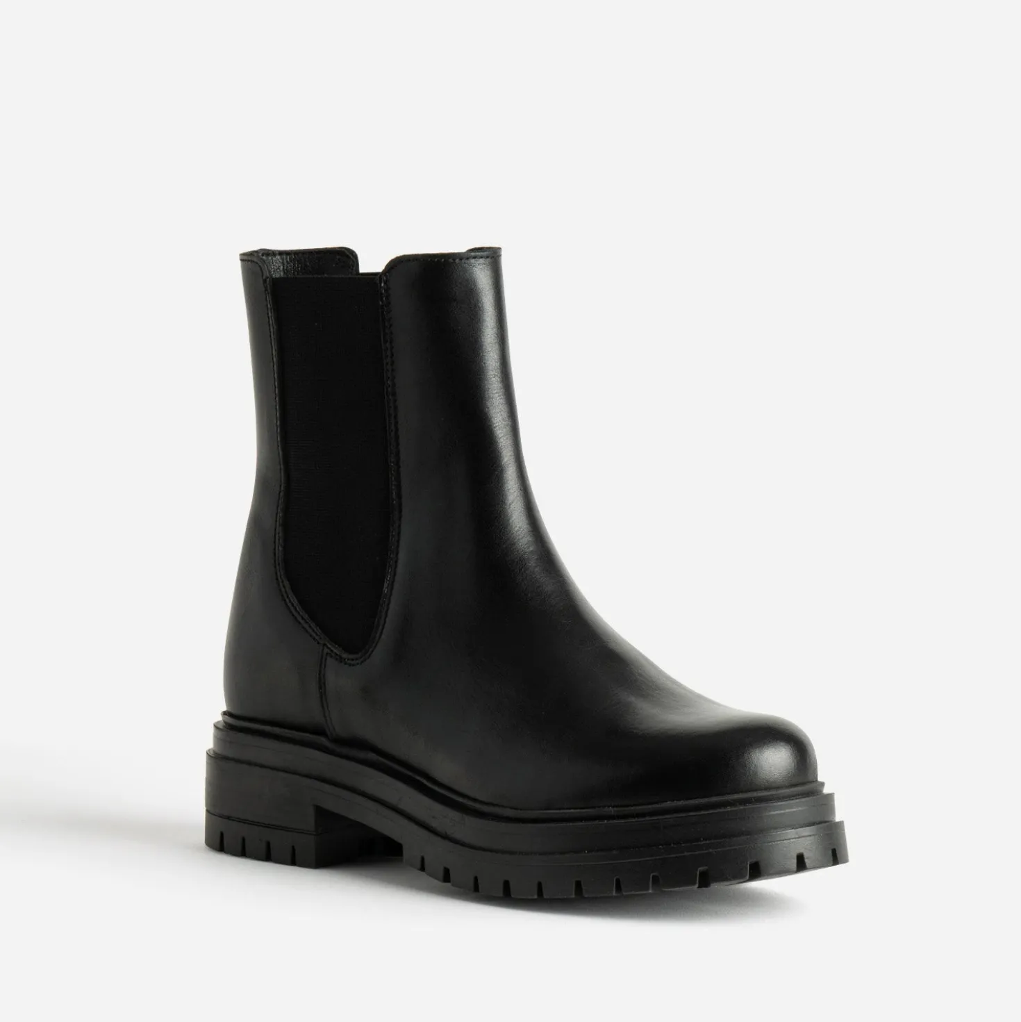 Chelsea boots noir cuir semelle crantée