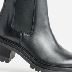 Chelsea boots noir cuir semelle crantée