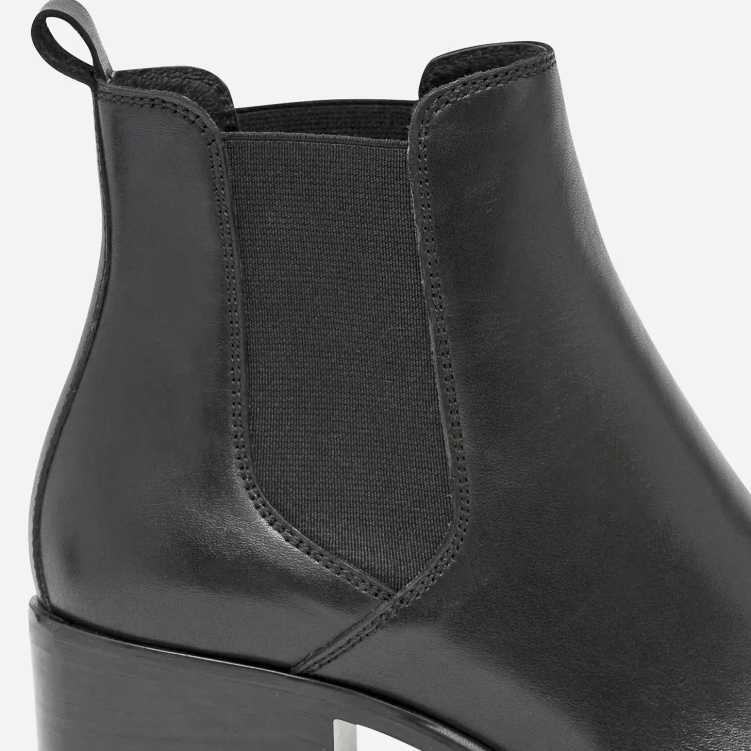 Chelsea boots noir en cuir