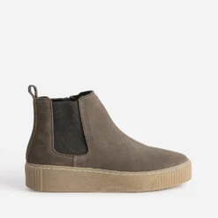 Chelsea boots taupe cuir velours semelle effet crêpe