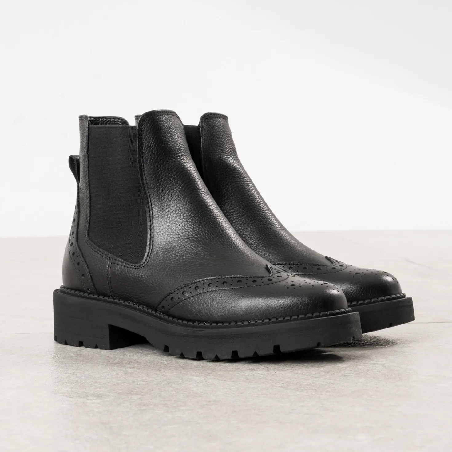 Chelsea boots TEXTO noir cuir semelle crantée