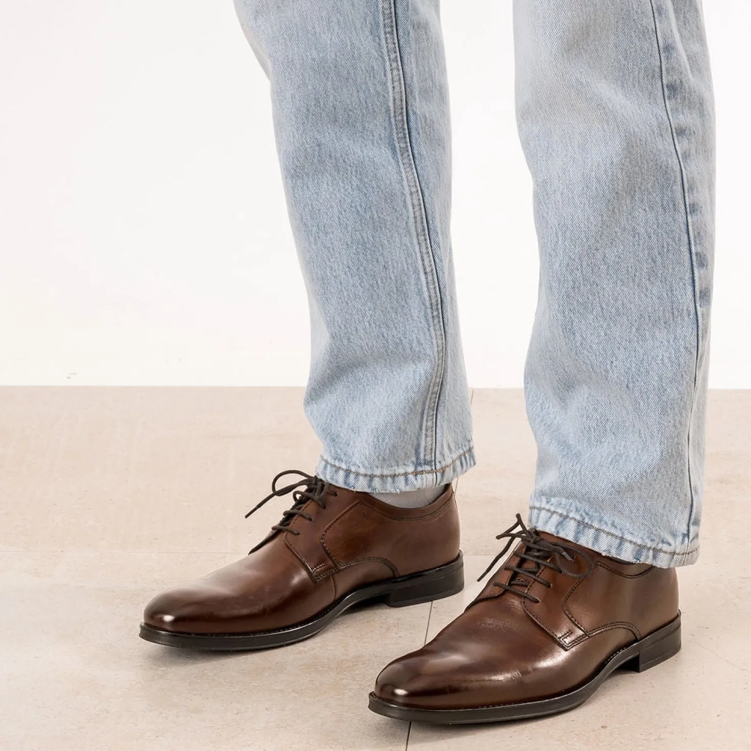 Derby marron cuir