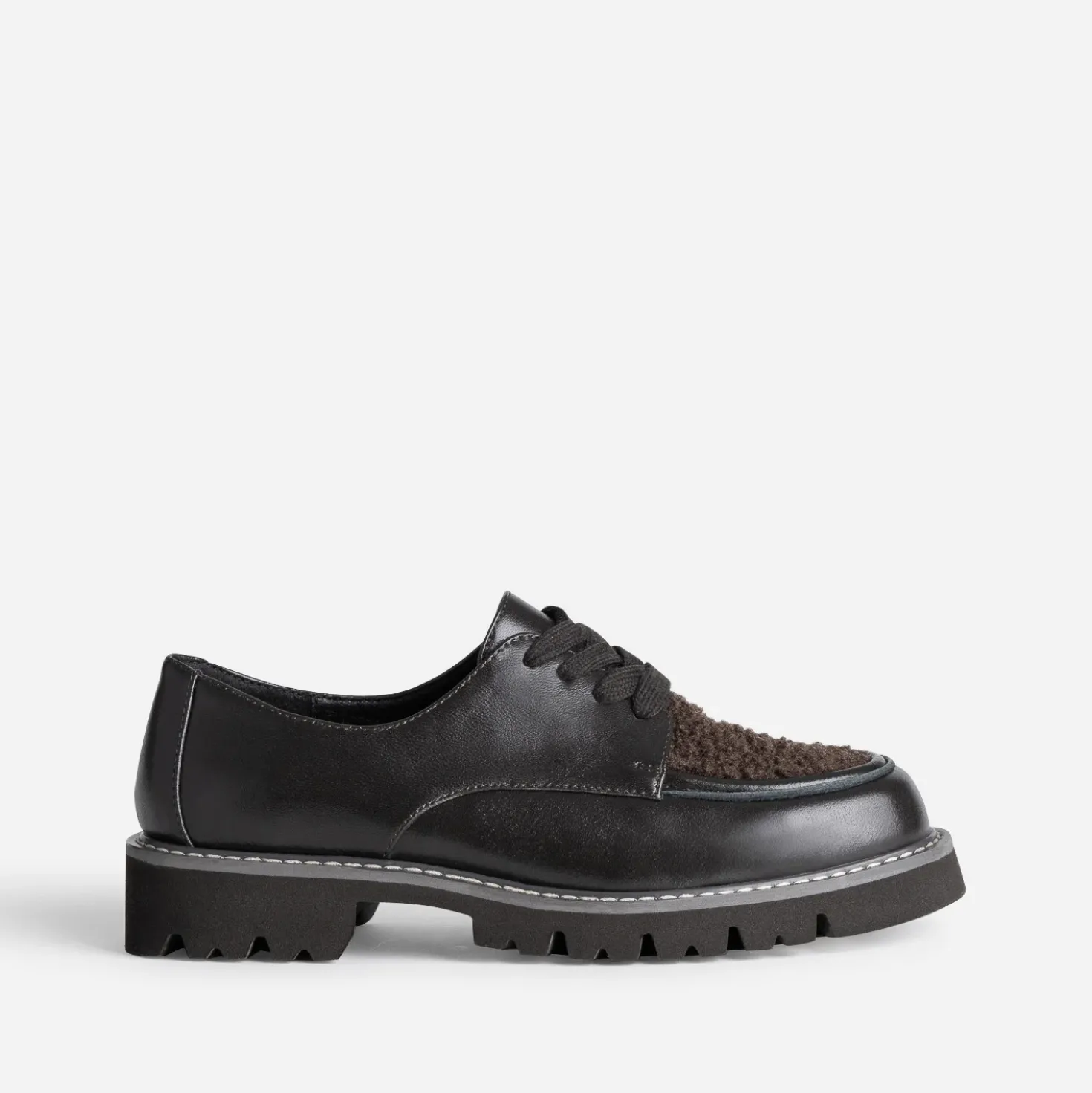Derby marron cuir et sherpa