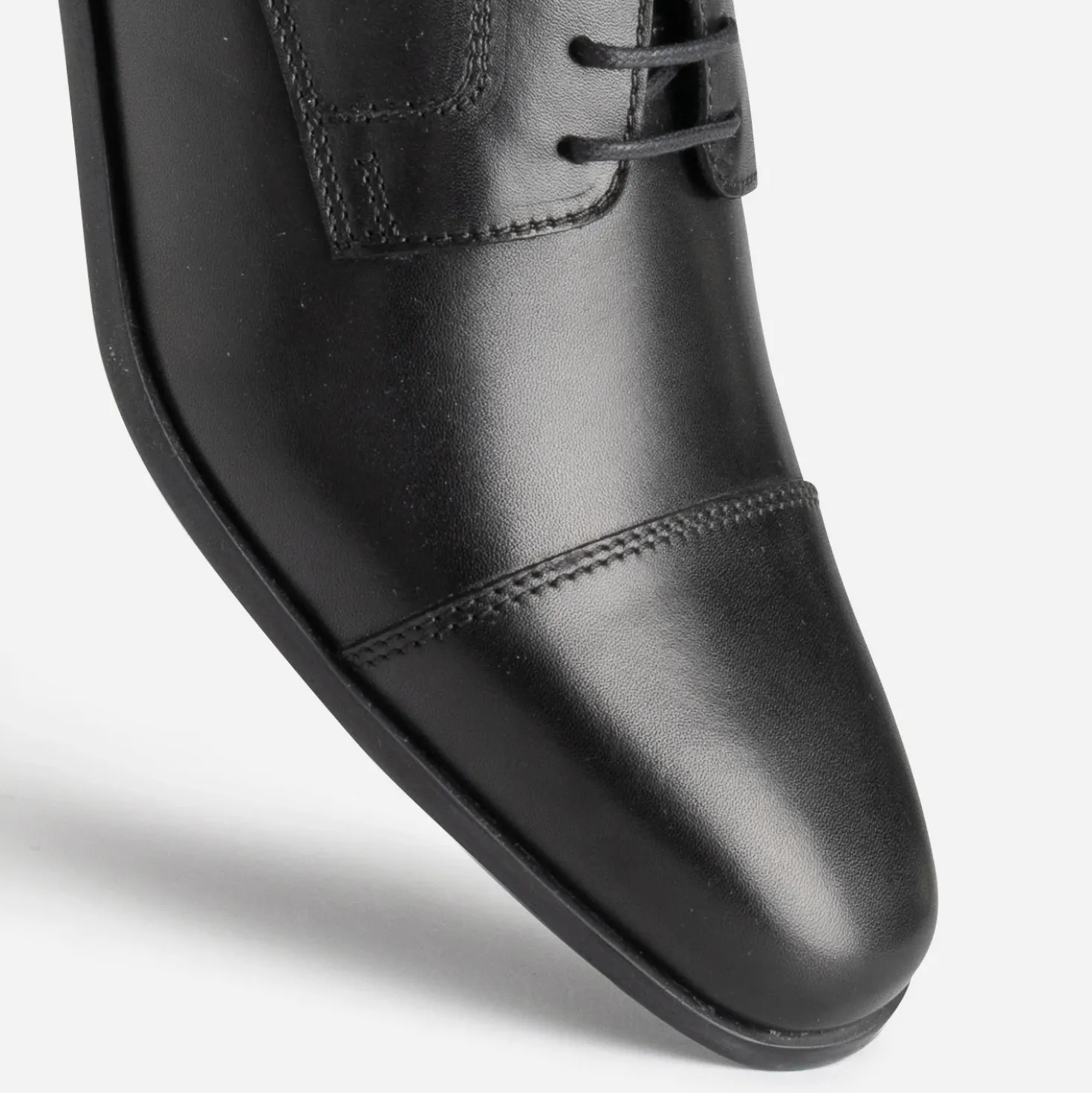Derby noir cuir bout droit