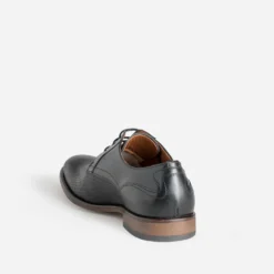 Derby noir cuir embossé