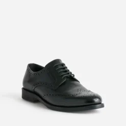 Derby noir en cuir détails perforations