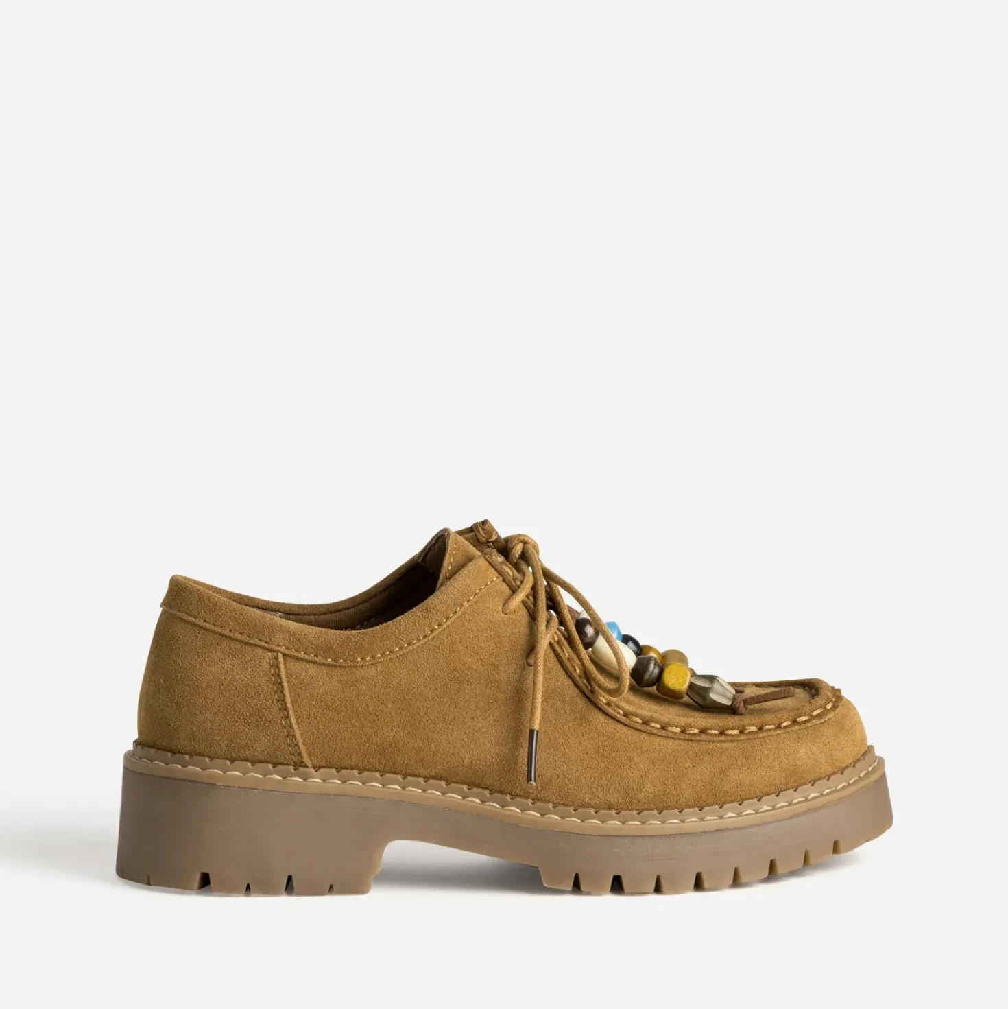 Derby plateau camel cuir velours détails perles