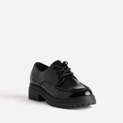 Derby plateau noir verni semelle crantée
