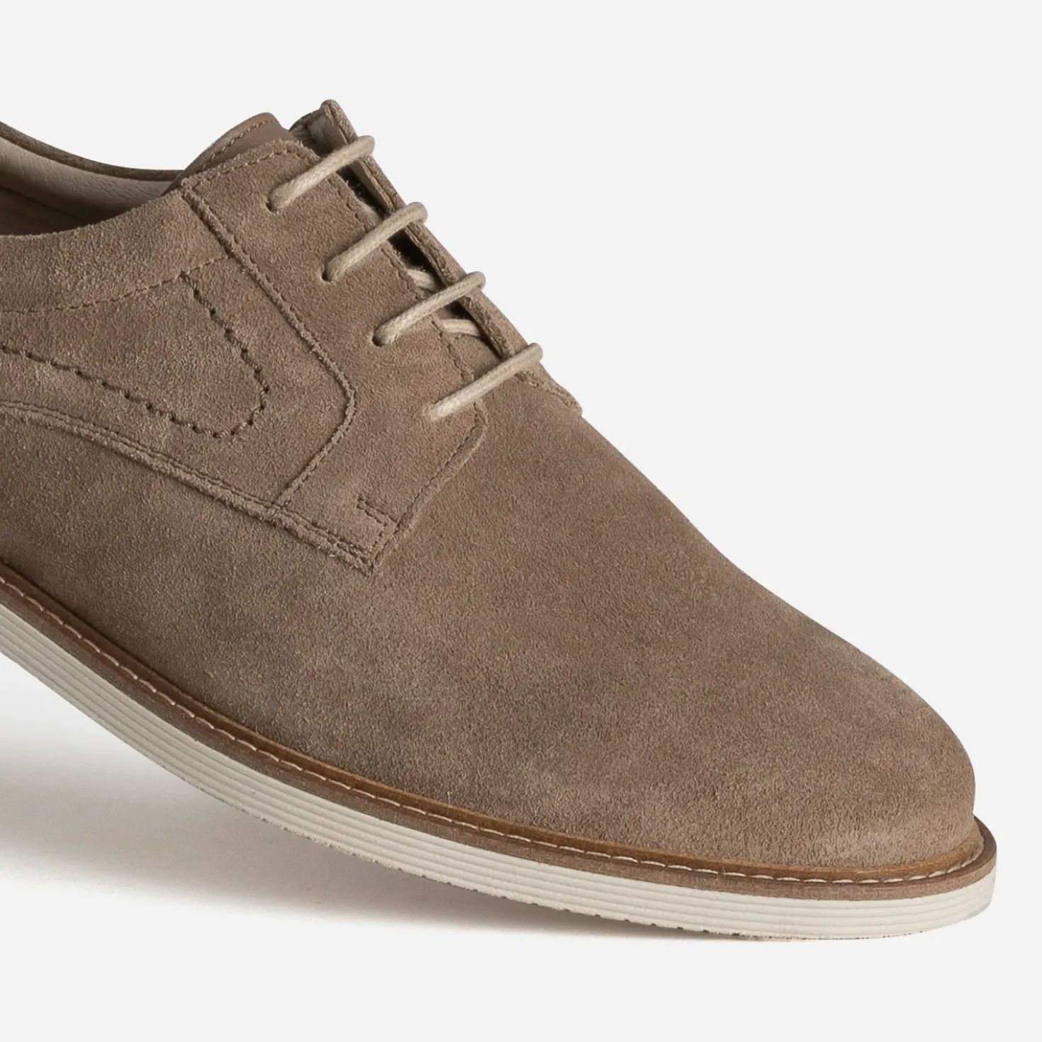Derby taupe cuir velours
