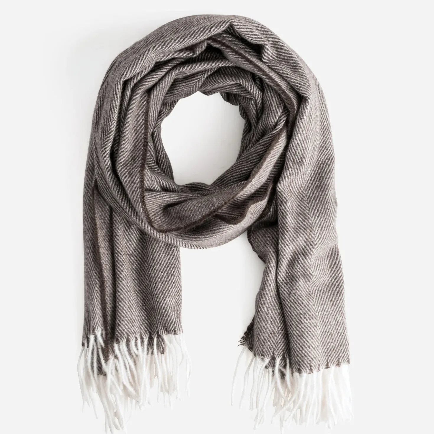 Echarpe marron motif chevrons