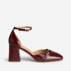 Escarpin à bride bordeaux cuir