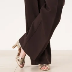 Escarpin doré ajouré open-toe