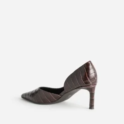 Escarpin marron cuir embossé croco cut-out