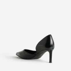Escarpin noir cuir cut-out