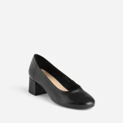 Escarpin noir en cuir