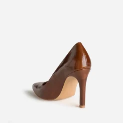Escarpin stiletto cognac cuir
