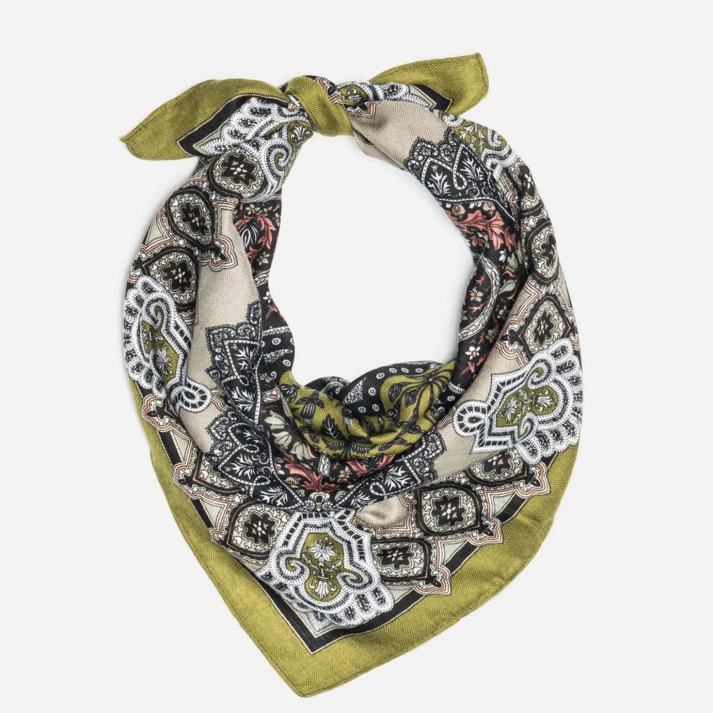 Foulard vert motif floral