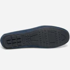 Mocassin bleu en cuir velours