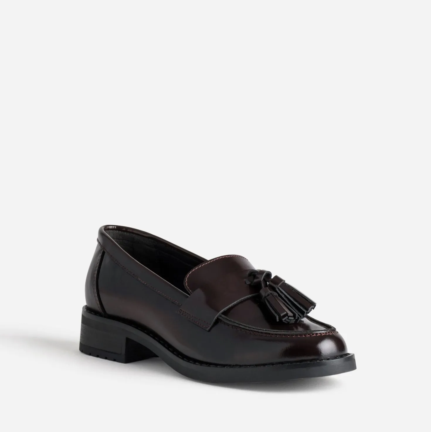 Mocassin bordeaux cuir à pampilles