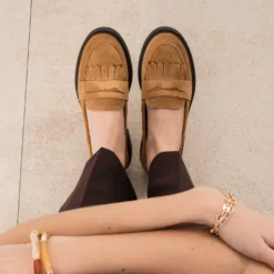 Mocassin ERAM FLEX camel cuir velours frange