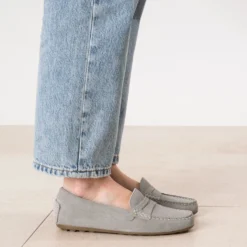Mocassin gris cuir velours