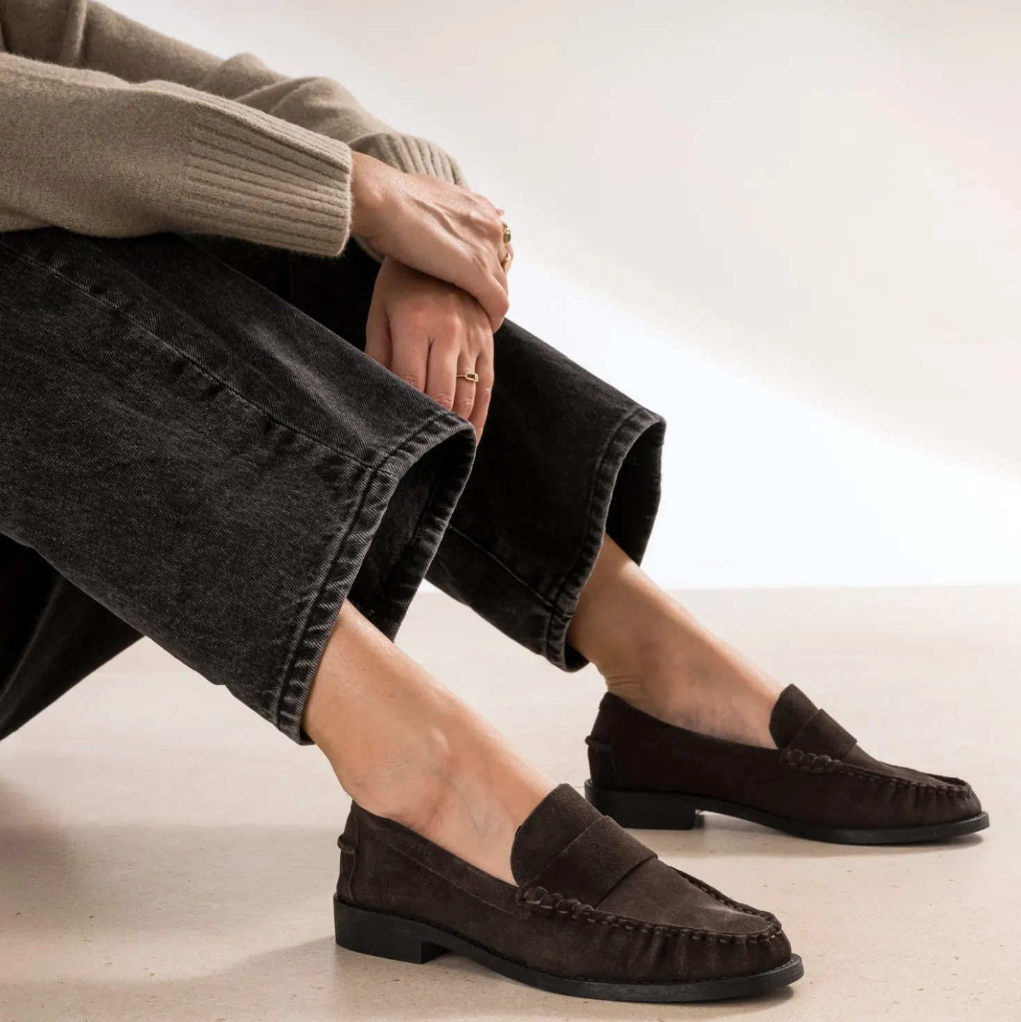 Mocassin marron cuir velours souple