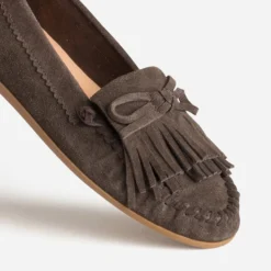 Mocassin marron cuir velours patte frangée