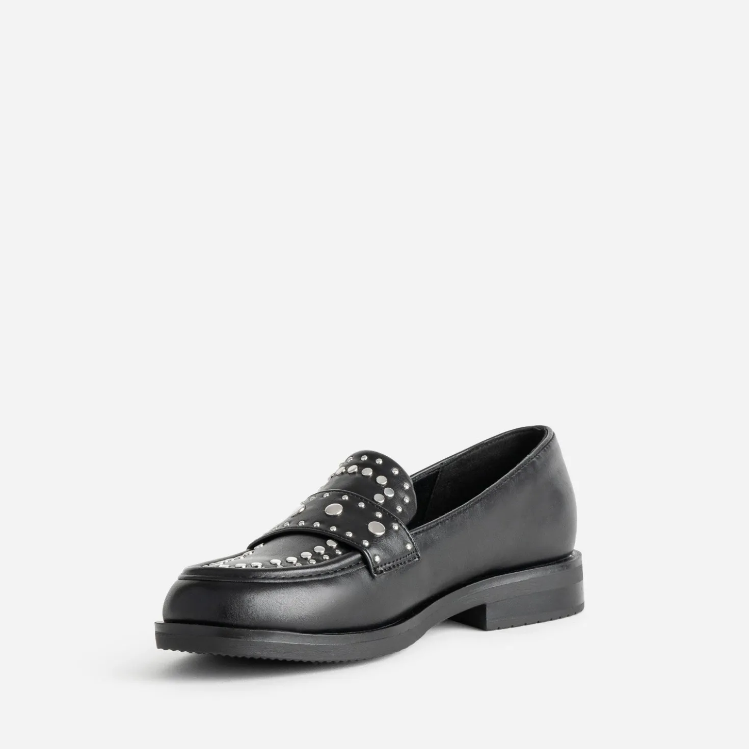 Mocassin noir décor clous