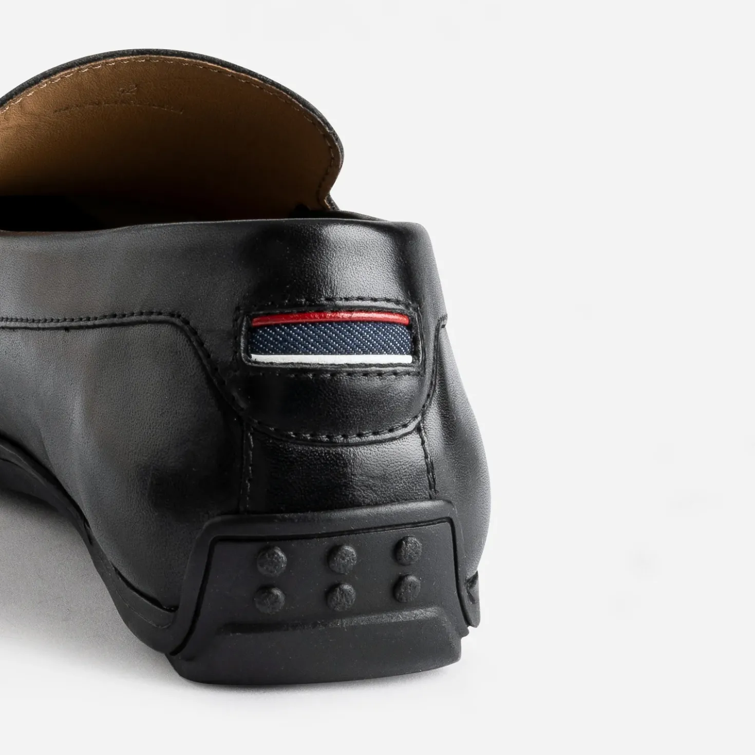 Mocassin noir en cuir
