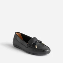 Mocassin noir en cuir