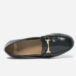 Mocassin noir en cuir verni