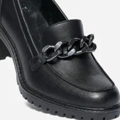 Mocassin à talon noir