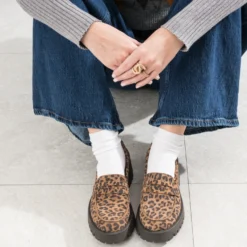 Mocassin TEXTO marron cuir velours motif léopard