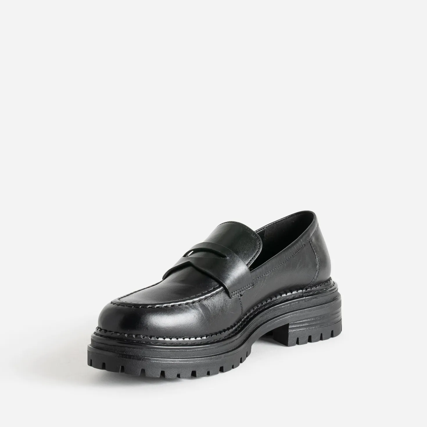 Mocassin TEXTO noir cuir semelle crantée