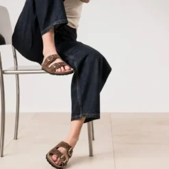 Mule anatomique marron cuir velours motif léopard