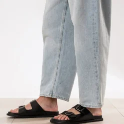 Mule anatomique noire cuir