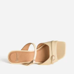 Mule jaune kitten-heel