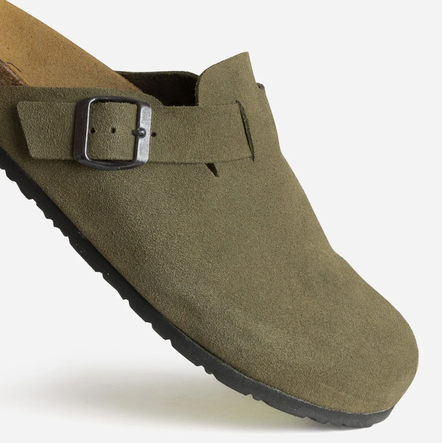 Mule-sabot anatomique kaki cuir velours