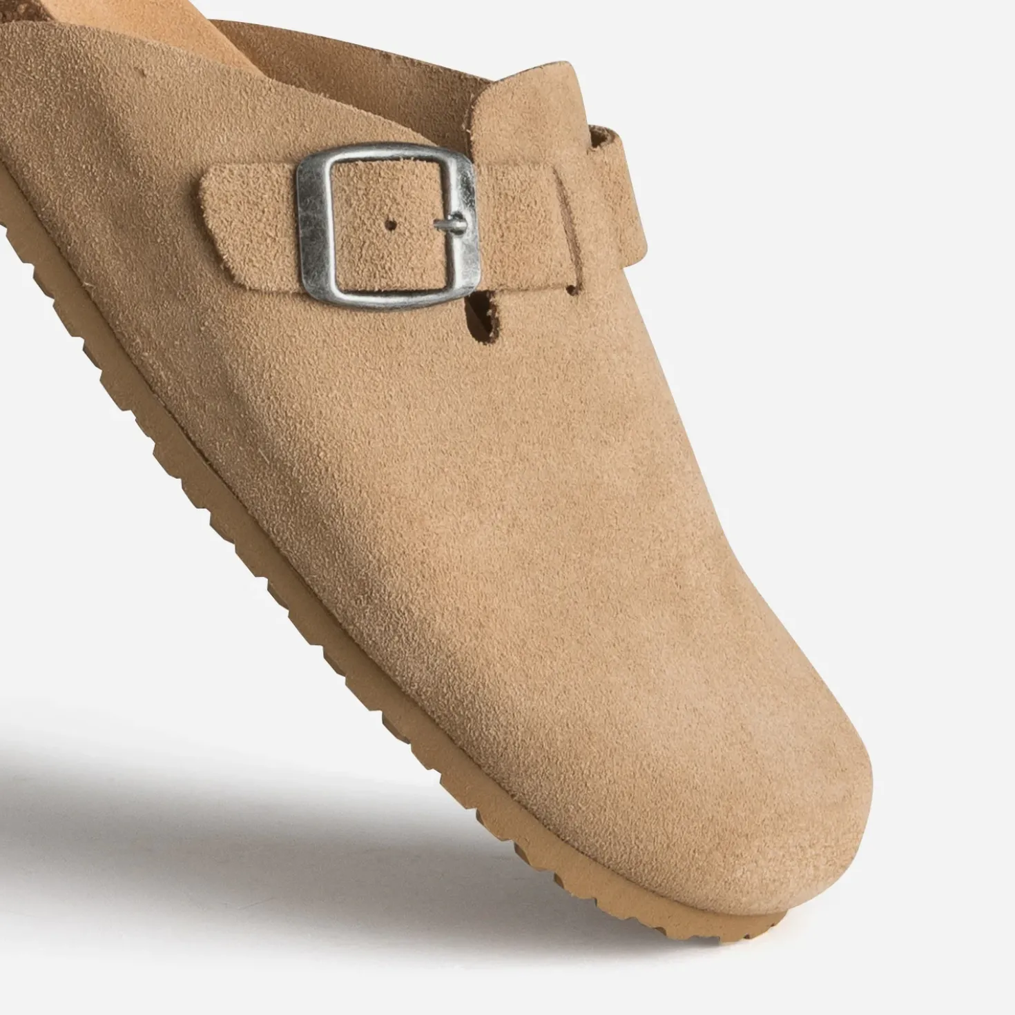 Mule-sabot beige cuir velours