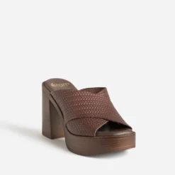 Mule à talon marron embossé tressage