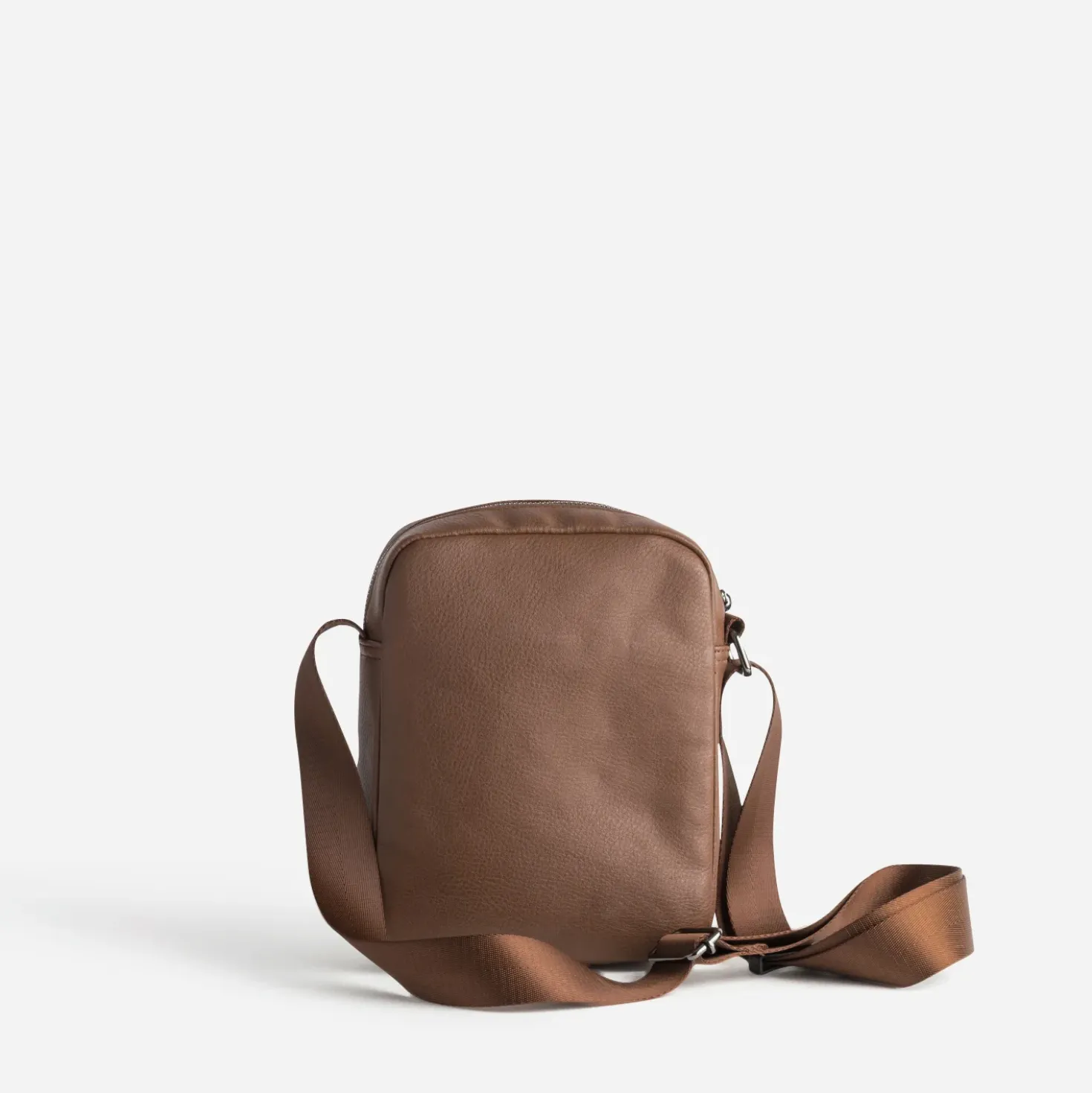 Pochette marron zippée
