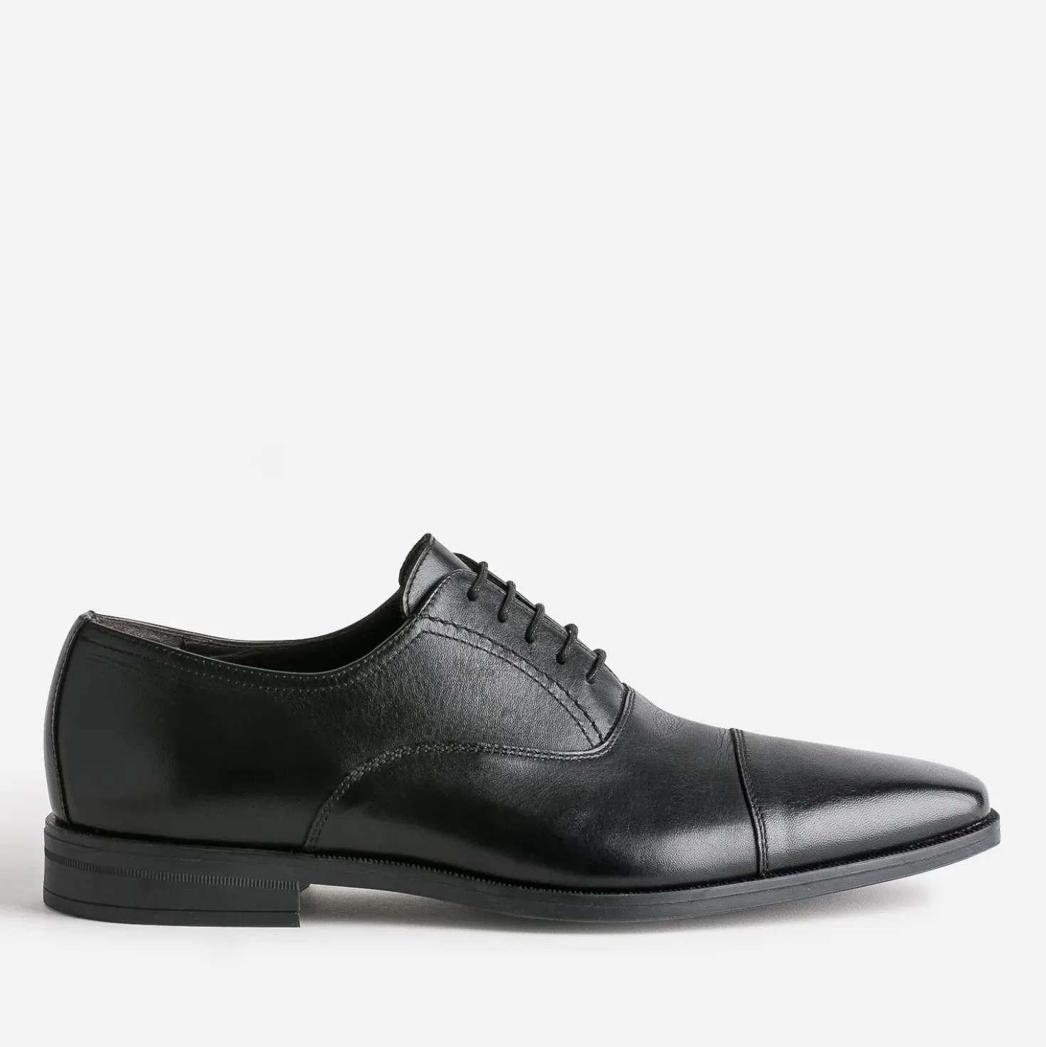 Richelieu noir en cuir