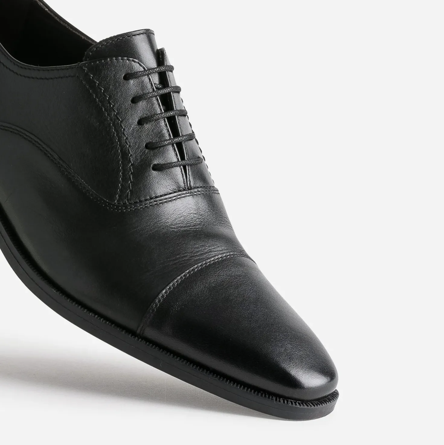 Richelieu noir en cuir